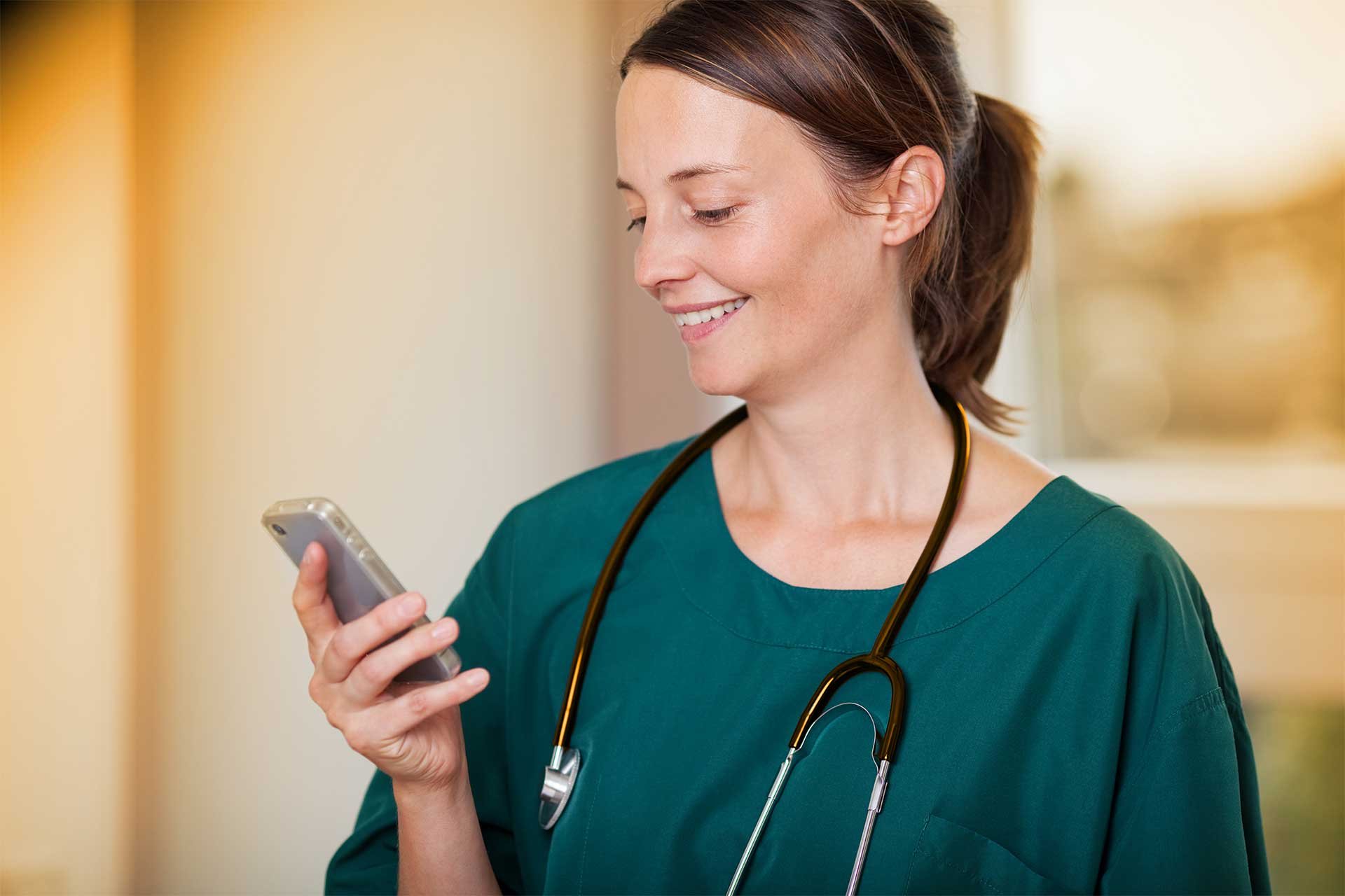 header-ti-messenger-ehealth-akquinet
