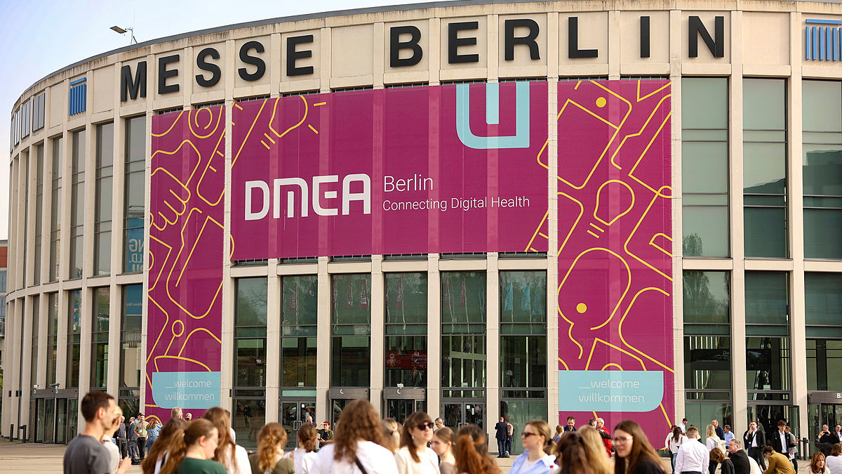 DMEA-Messe_Berlin_2024_Eingang-1